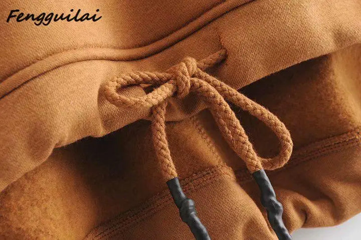 Sweat-shirt capuche coupe femme avec cordon