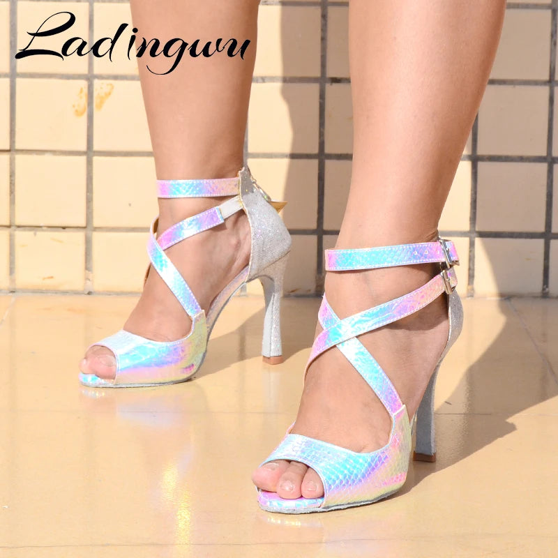 Chaussures danse Marianne coloris bleu ou argent Talons de 6 à 10cm