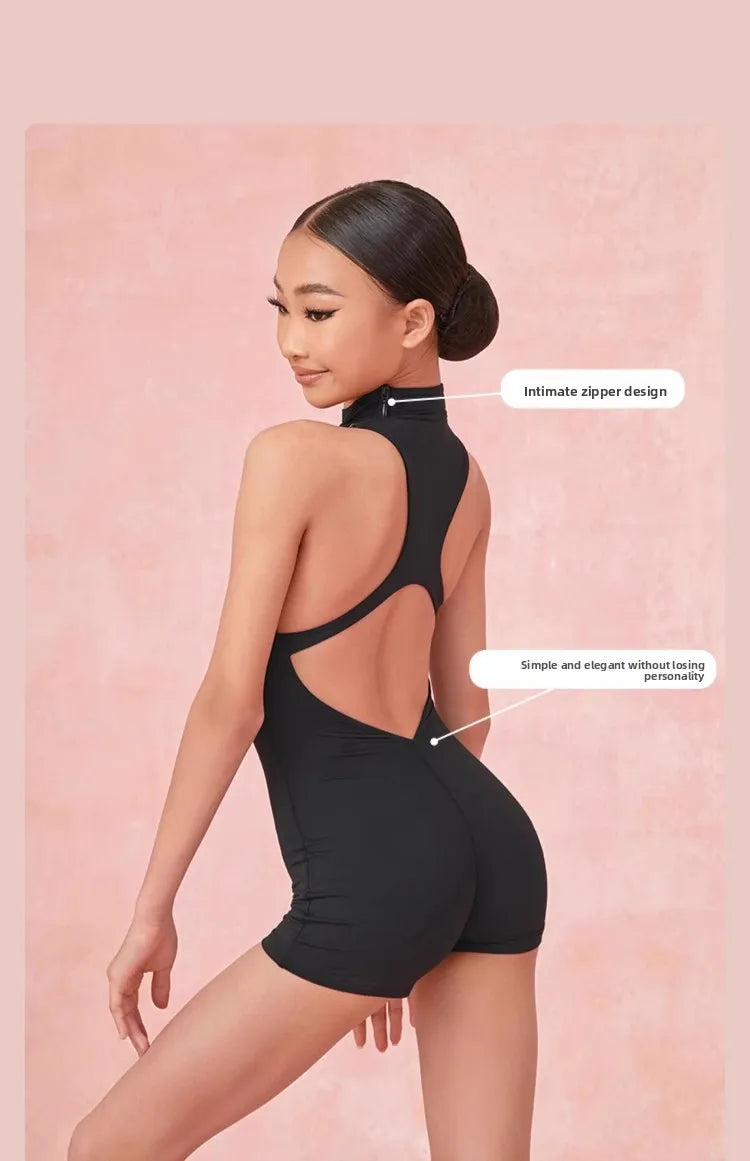 Combi-short col montant sans manche Alessandra