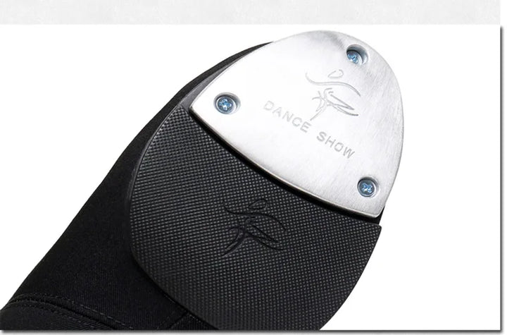 Chaussures de Claquettes unisexe Claude coloris noir ou rouge