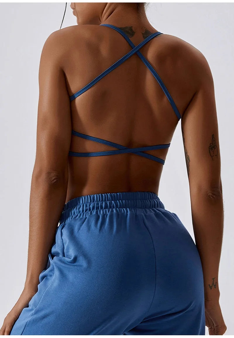 Brassière Elena fines bretelles croisées dos