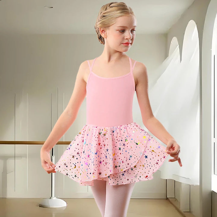 Justaucorps jupette brillante Bryanna manches & coloris au choix