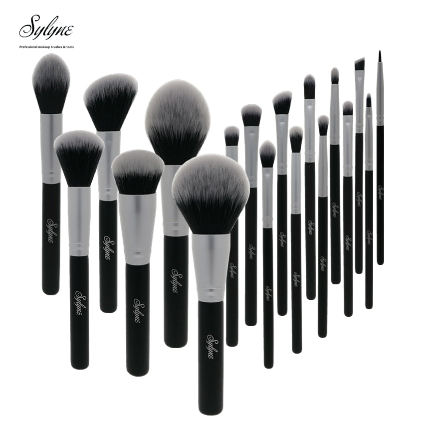 Set de 18 pinceaux à maquillage