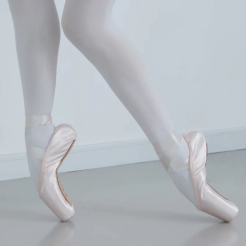Chaussons Pointes en satin rose Sansha pour débutant