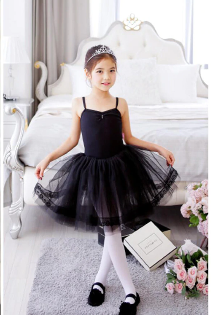 Robe Tutu fines bretelles avec dentelles et strass Ilvie