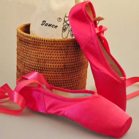 Chaussons Pointes satin jaune