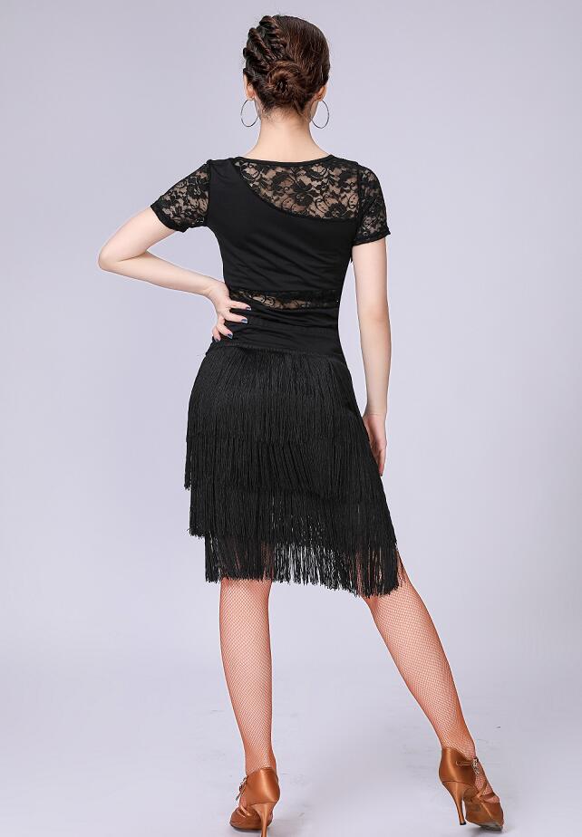 Robe de danse latine à franges et dentelle pour adulte - Top à manches courtes avec jupe - 3 coloris au choix: noir, violet, rouge - Dance Store