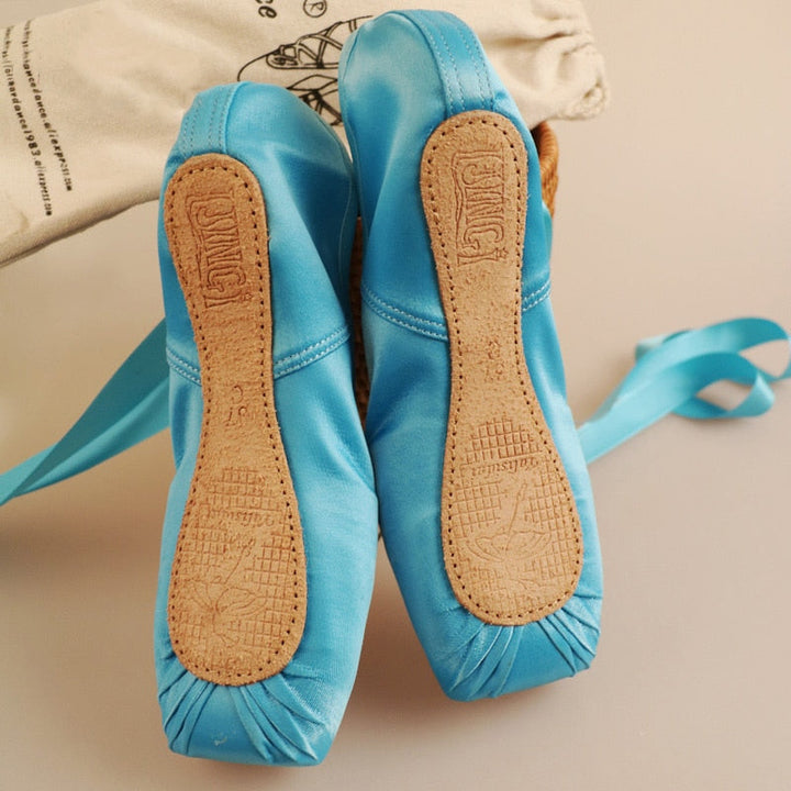 Chaussons Pointes en satin 9 couleurs au choix