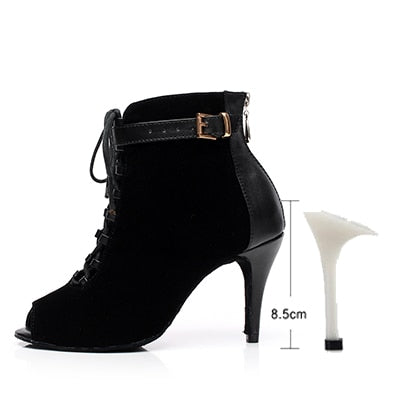 Chaussures bottines coloris noir ou violet -Talons de 7.5 à 10cm