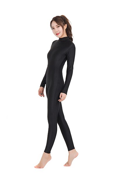 Académique Maud manches longues et col officier