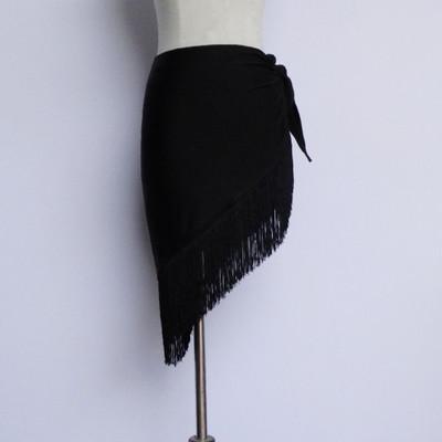 Jupe foulard triangle avec franges 14 coloris au choix